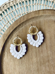 Bubbly “V” Earrings: Orange