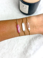 Valentine's Emma Adjustable Bracelet: Powder pink
