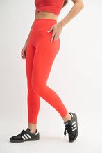 Laser-Cut and Bonded Essential Foldover Highwaist Leggings: ICE GREEN / S:M:L (2:2:2)