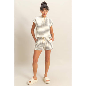 DZ25C100-Striped Drawstring Waist Shorts: BLACK/CREAM / S-M-L(2-2-2)