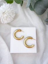 Lightweight gold hoop earrings