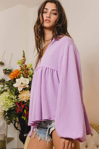Collared Split Neck Pleating Top