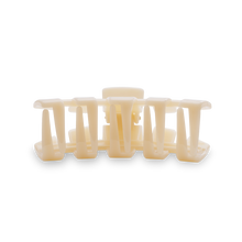 Classic Hair Clip | Medium | Almond Beige