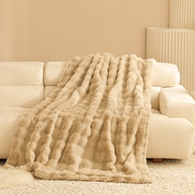 Natural Bubble Faux Fur Throw Blanket – 50" x 60"