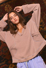 Deep V-nekline Oversized Top: Coffee / S-M-L (2-2-2)