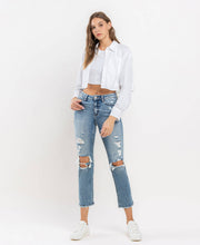 HIGH RISE SLIM STRAIGHT JEANS