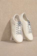 Mi.iM Brady Sneakers in Black