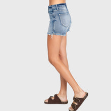 P1027R-LM HIGH RISE COMFORT SHORTS W/ FINISHED HEM: 3/25