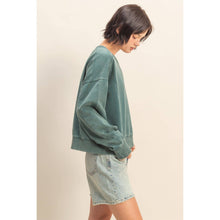Oversized Crew Neck Sweatshirt With Raw Hem - Deep Green