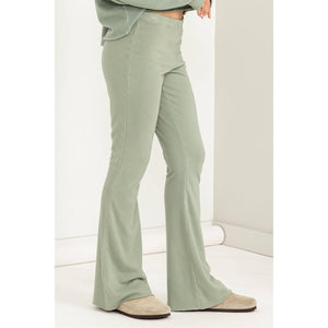 Mid-Rise Flare Lounge Pants - Green