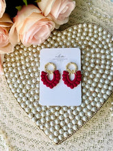 Bubbly “V” Earrings: Red