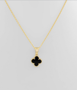 Gold Dipped Shell Clover Pendant Necklace