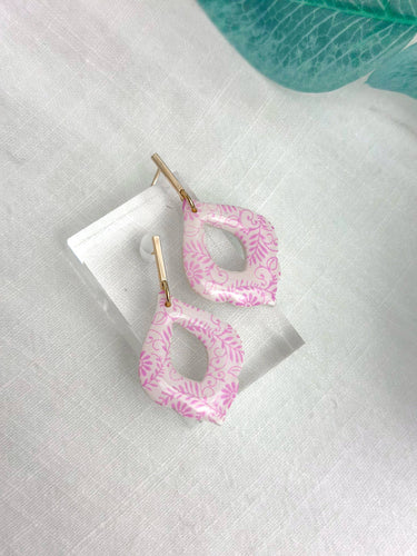 Jordan Dangle Earrings: Orchid
