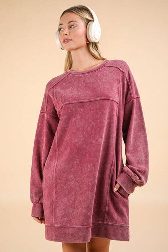 Mineral Washed Oversized Knit Sweatshirt Mini Dress: Magenta