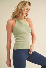 Jada High Neck Tank