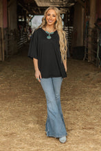Ribbed Relaxed Boyfriend Shirt w/ Pocket Detail: PEARL GREY / S/M