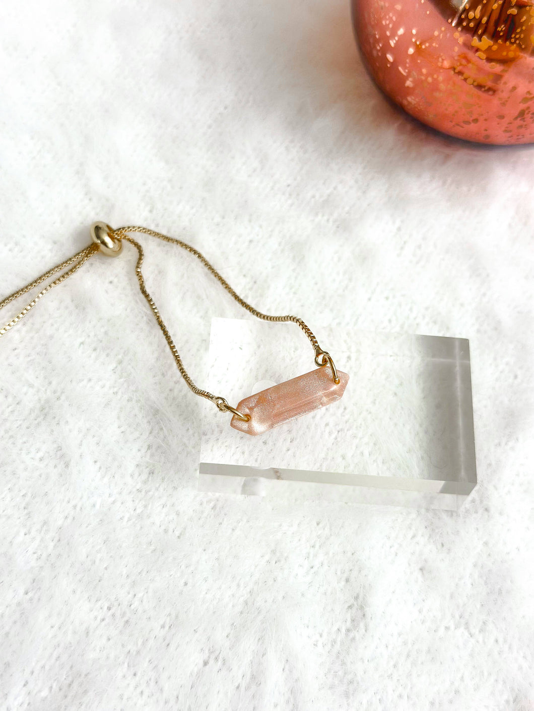 Valentine's Emma Adjustable Bracelet: Powder pink