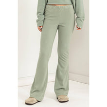 Mid-Rise Flare Lounge Pants - Green