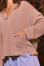 Deep V-nekline Oversized Top: Coffee / S-M-L (2-2-2)