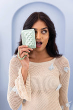 WL2368 Rhodes Quilted Wallet w/ Chain Bangle: Grey