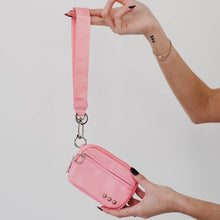 Nelly Nylon Card Wallet Wristlet: Khaki