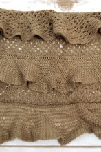 Knitted Ruffle Detail 3-Layer Scalloped Fringe Scarf (Taupe)