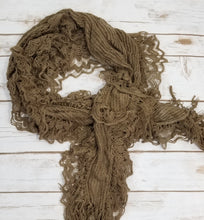 Knitted Ruffle Detail 4-Layer Scalloped Fringe Scarf (Taupe)