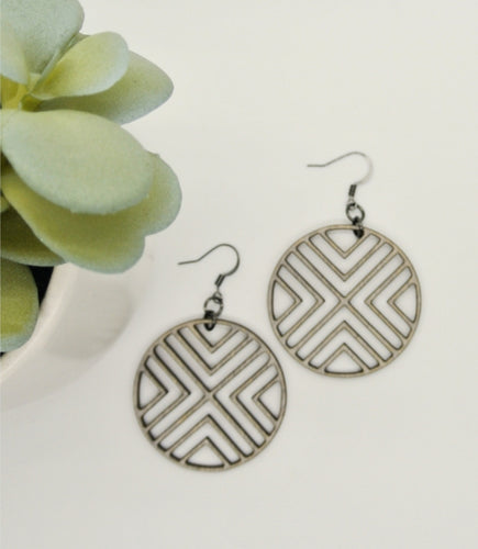 PP Geometric Cut Our Circle Earrings